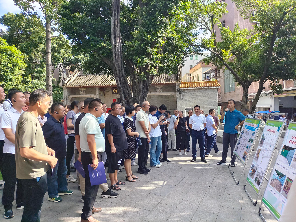 番禺區城市管理和綜合執法局推進“百千萬工程”典型村環衛工作.png